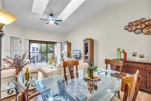 2511 Nw 56th Ave 2-25 Lauderhill, FL 33313 - MLS#A11868993