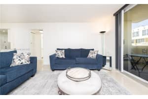 1833 S Ocean Dr 1007, Hallandale Beach, FL 33009 - MLS#A11869015