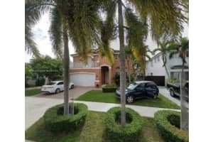 16448 Sw 67th Ter, Miami