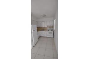 230 Ne 40th St 1 Oakland Park, FL 33334 - MLS#A11869065