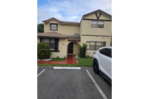 7501 Nw 33rd St, Lauderhill
