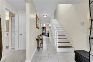 7501 NW 33rd St, Lauderhill, FL 33319 - MLS#A11869082