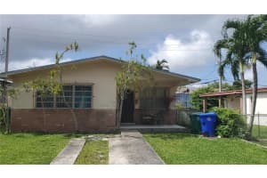 4756 Sw 7th St, Miami