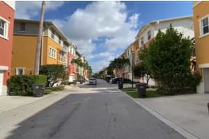 770 Millbrae Ct 7, West Palm Beach, FL 33401 - MLS#A11869109
