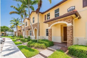 9011 Sw 227th St 3 Cutler Bay, FL 33190 - MLS#A11869143
