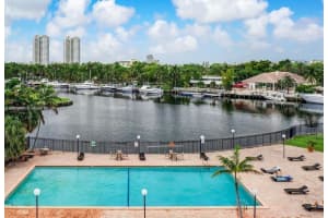701 Three Islands Blvd 217, Hallandale Beach