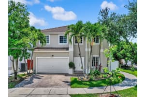 5343 Nw 111th Ct Doral, FL 33178 - MLS#A11869160