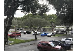 1100 Colony Point Cir 215, Pembroke Pines, FL 33026 - MLS#A11869179