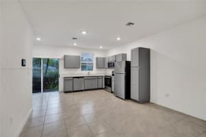 376 NW 8th Ct, Pompano Beach, FL 33060 - MLS#A11869207