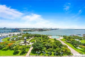 50 Biscayne Blvd 1902, Miami