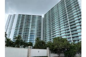 100 Bayview Dr APT 221, Sunny Isles Beach, FL 33160, - MLS#A11869302