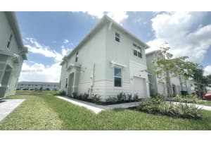 538 SE Rivergrass St 0, Port Saint Lucie, FL 34984 - MLS#A11869316