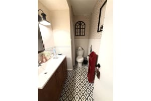 2111 Ne 14th Ave Hollywood, FL 33020 - MLS#A11869320