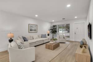 3920 Hayes St, Hollywood, FL 33021 - MLS#A11869413