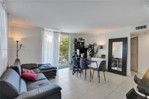 1801 S Treasure Dr 329, North Bay Village