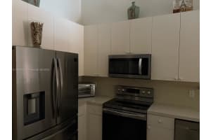 3279 NE 11th Dr, Homestead, FL 33033 - MLS#A11869423