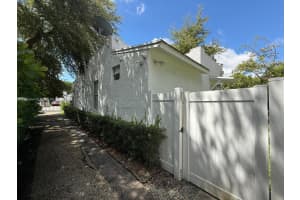 247 NW 58th St, Miami, FL 33127 - MLS#A11869454
