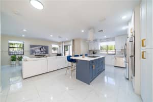 1451 Sw 11th Pl Fort Lauderdale, FL 33312 - MLS#A11869464