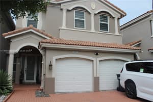 8415 Nw 108th Pl Doral, FL 33178 - MLS#A11869482