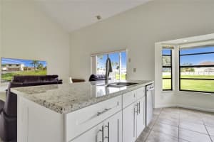 640 Fairfax Ave, Davie, FL 33325 - MLS#A11869488