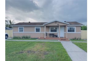 5721 Sw 54th Ter, Davie
