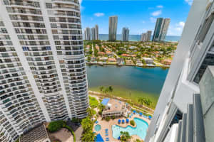 19101 Ne 36th Ct 2607, Aventura