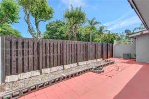 8133 SW 152nd Ct, Miami, FL 33193 - MLS#A11869516