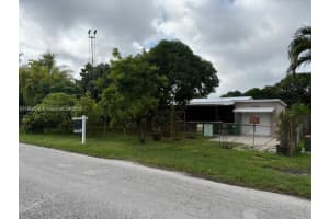 220 NW 144th St, Miami, FL 33168 Sold 10/06/25