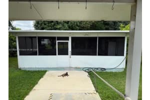 220 NW 144th St, Miami, FL 33168 Sold 10/06/25