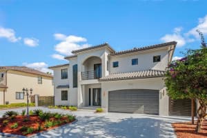 8946 Nw 176th Ln _ Hialeah, FL 33018 - MLS#A11869585