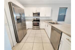 1401 SE 27th Ter, Homestead, FL 33035 - MLS#A11869590