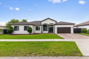16234 SW 48 Terrace, Miami, FL 33185 - MLS#A11869610