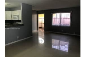 7215 Sw 11th Ct North Lauderdale, FL 33068 - MLS#A11869612