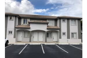 5795 Nw 109th Ave 4 Doral, FL 33178 - MLS#A11869617