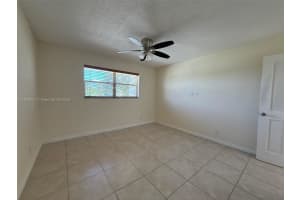 1300 Moffett St 308 Hallandale Beach, FL 33009 - MLS#A11869631