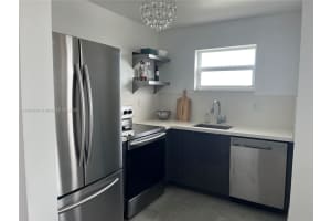 1750 Ne 191st St 623-e, Miami