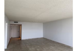 2500 Parkview Dr 1909 Hallandale Beach, FL 33009 - MLS#A11869640