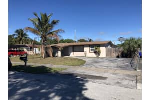 801 NE 50th Ct, Deerfield Beach, FL 33064 - MLS#A11869642