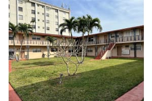 5300 Hollywood 10 Hollywood, FL 33021 - MLS#A11869657