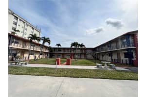 5300 Hollywood 10 Hollywood, FL 33021 - MLS#A11869657