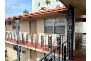 5300 Hollywood 10 Hollywood, FL 33021 - MLS#A11869657