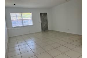 5300 Hollywood 10 Hollywood, FL 33021 - MLS#A11869657