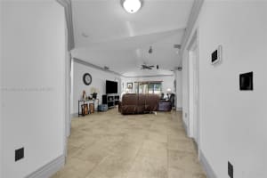 5520 NW 49th Ave, Coconut Creek, FL 33073 - MLS#A11869690