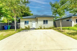 7930 Nw 14th Ave, Miami