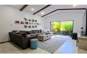 15305 SW 74th Ct, Palmetto Bay, FL 33157 - MLS#A11869698