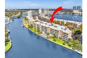 201 S Golden Isles Dr 204, Hallandale Beach, FL 33009 - MLS#A11869704