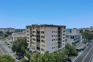 9300 Bay Harbor Ter 4b Bay Harbor Islands, FL 33154 - MLS#A11869723