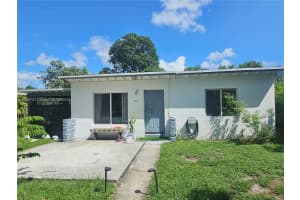 455 NW 127th St, North Miami, FL 33168 Sold 10/28/25