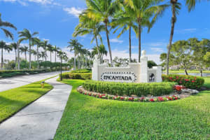 1560 SW 193rd Ter, Pembroke Pines, FL 33029 - MLS#A11869734