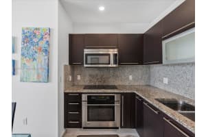 950 Brickell Bay Dr. 5206, Miami, FL 33131 - MLS#A11869741